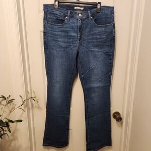 Levis Boot Cut Classic Blue Women's Jeans 33x32